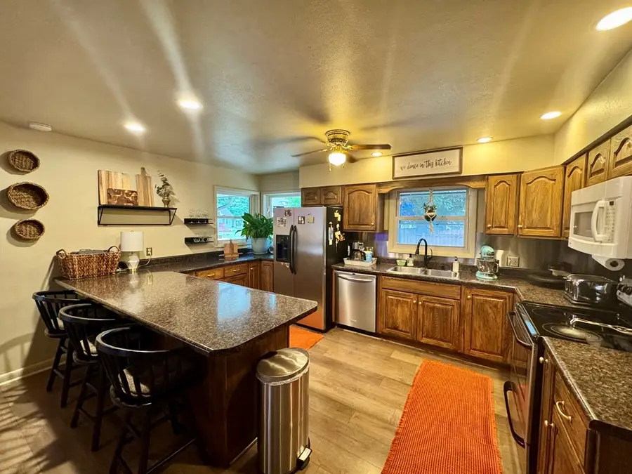 1104 8th Ave, Manson, IA 50563 - #2