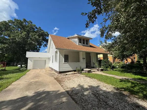 204 4th Ave, Livermore, IA 50558