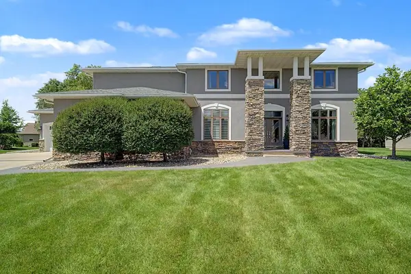 2914 Oak Tree Circle, Fort Dodge, IA 50501