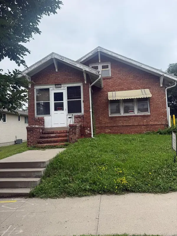 320 1st Ave N, Fort Dodge, IA 50501