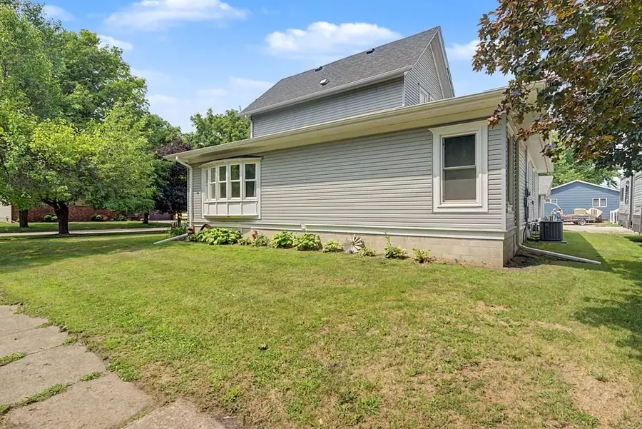1220 12th Ave, Manson, IA 50563 - #3
