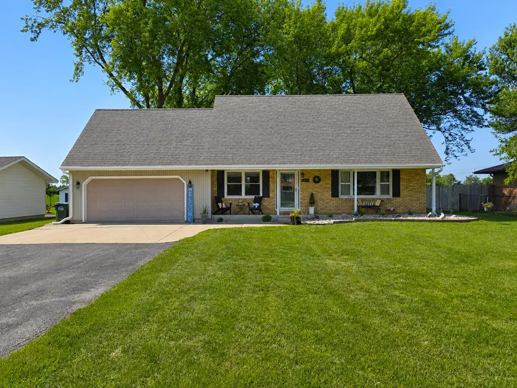 3249 5th Ave N, Fort Dodge, IA 50501 - #1