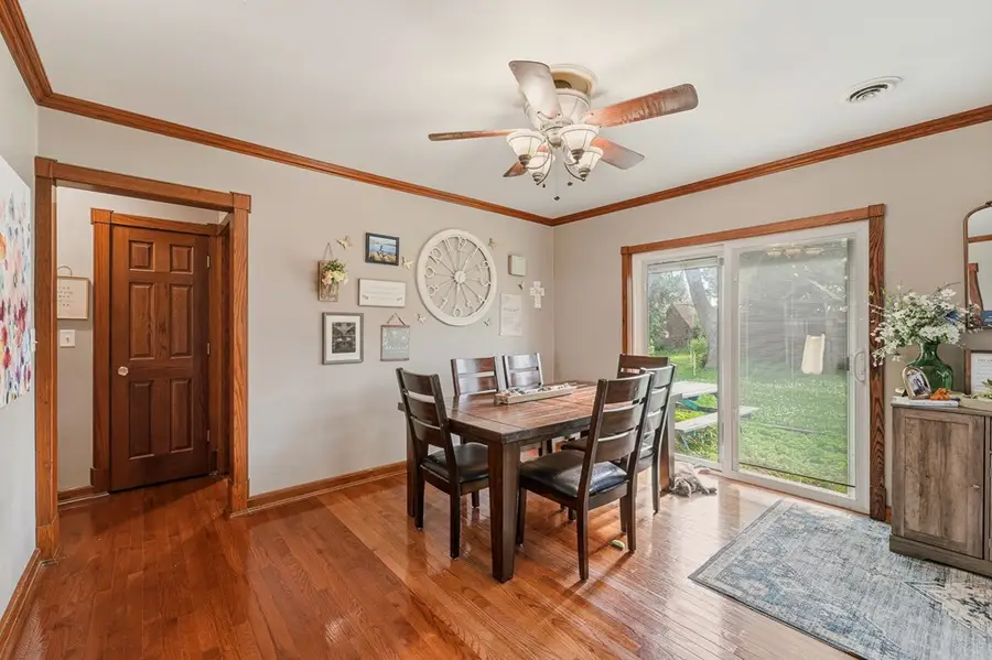 1423 Dakota Ave, Clare, IA 50524 - #2