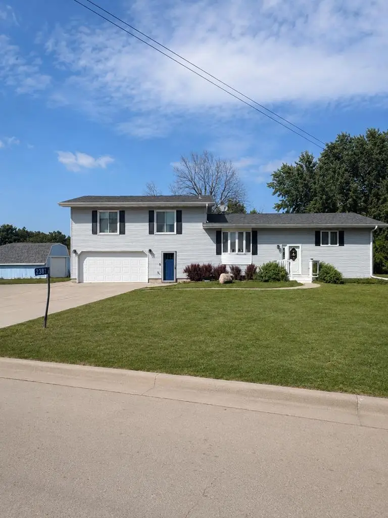 2381 Oak, Coalville, IA 50501 - #1