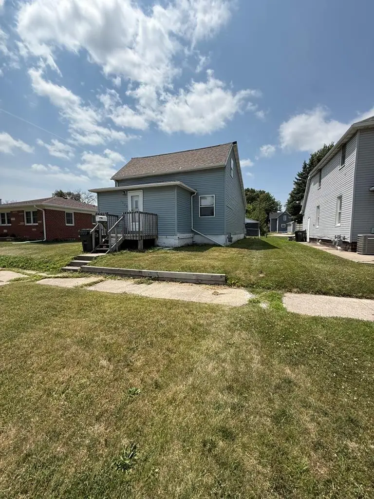 1226 S 26th St, Fort Dodge, IA 50501 - #1
