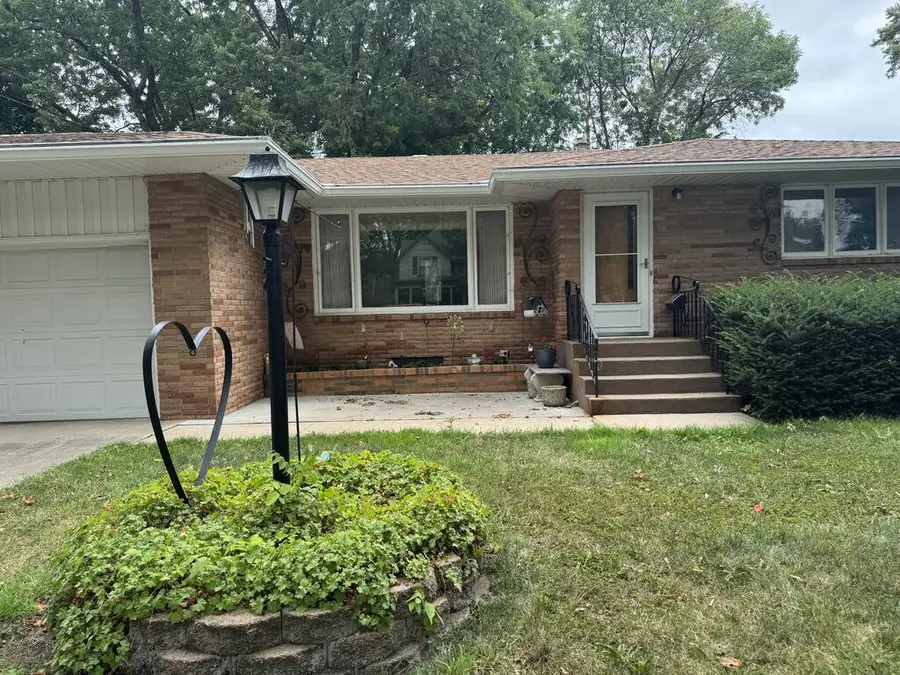 105 6th St N, Humboldt, IA 50548 - #2