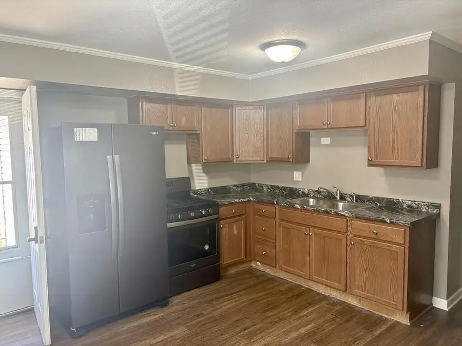636 Riverside St Nw, Fort Dodge, IA 50501 - #3