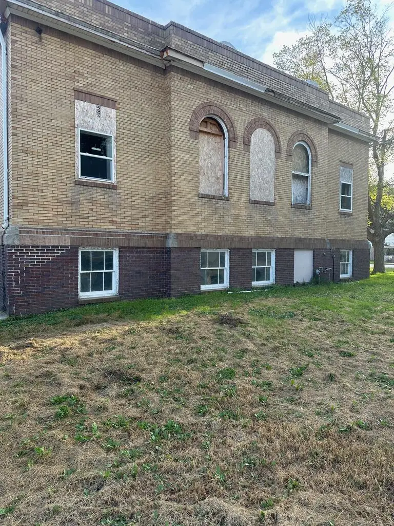 107 N 2nd St., Vincent, IA 50594 - #2