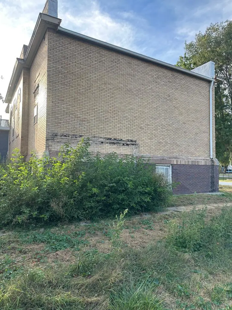 107 N 2nd St., Vincent, IA 50594 - #3