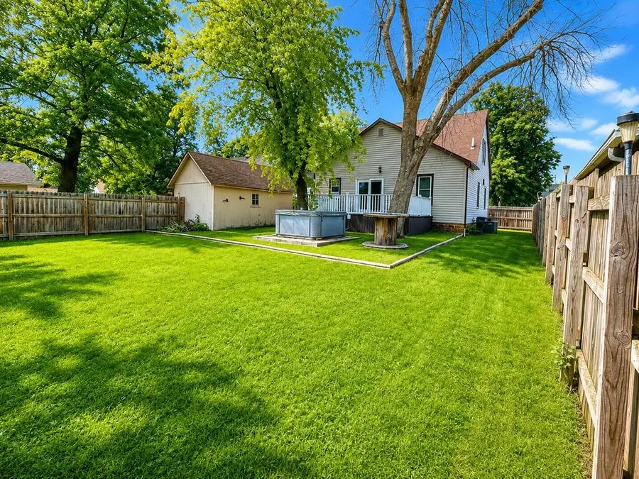 1608 Main St, Manson, IA 50563 - #2