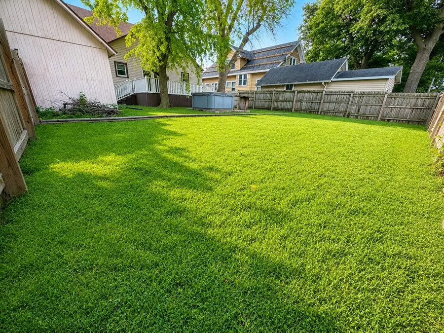1608 Main St, Manson, IA 50563 - #3