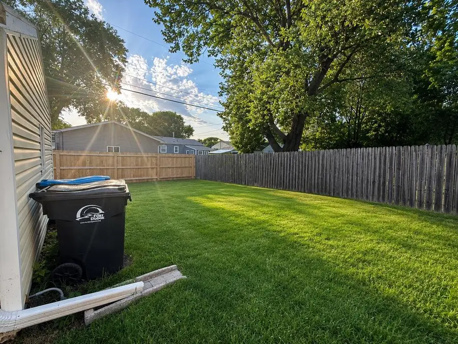 940 S 29th St, Fort Dodge, IA 50501 - #3
