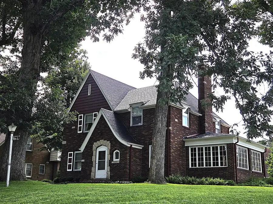 1405 10th Ave. No., Fort Dodge, IA 50501 - #2