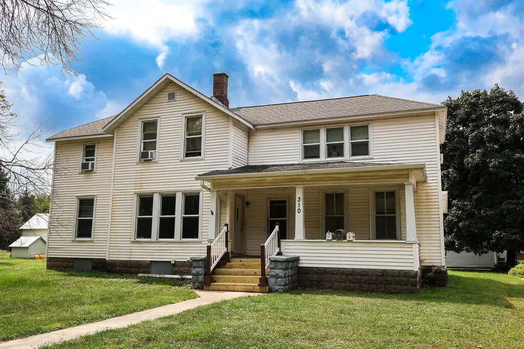310 Taft St S, Humboldt, IA 50548 - #1