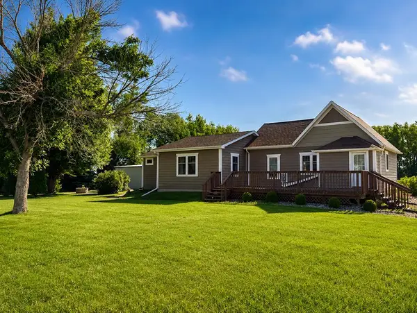 2105 270th Street, Fort Dodge, IA 50501