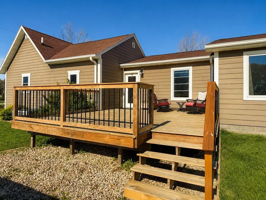 2105 270th Street, Fort Dodge, IA 50501 - #2