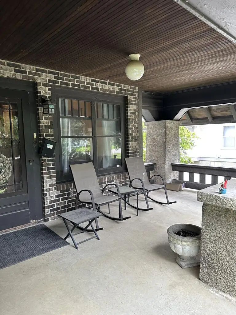 809 W Broadway St., Eagle Grove, IA 50533 - #3