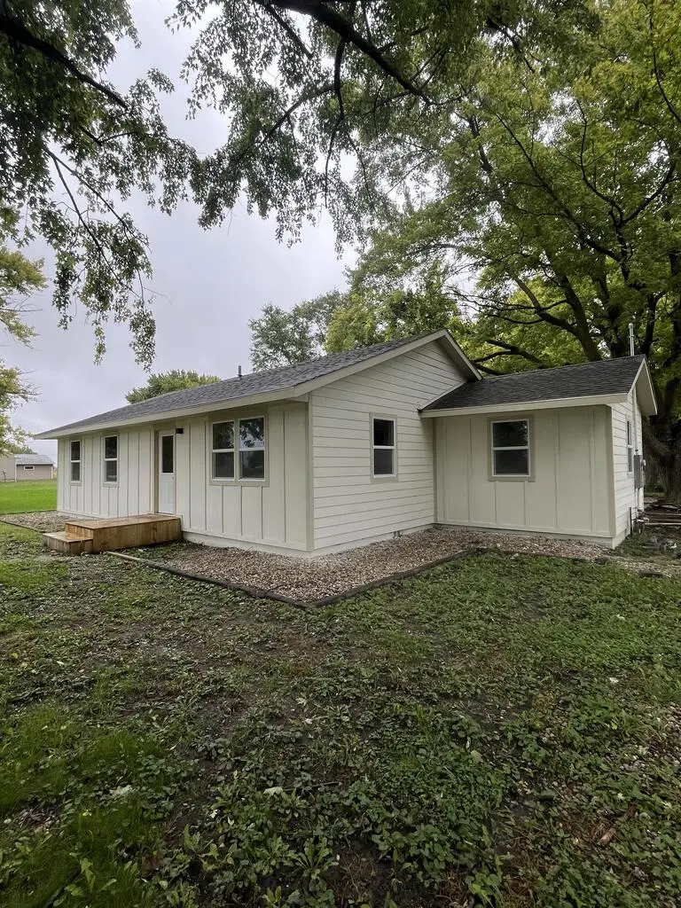 817 Mortimer Ave, Callender, IA 50523 - #2