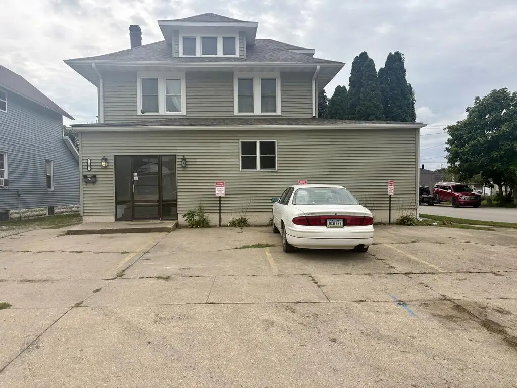 1301 1st Ave N., Fort Dodge, IA 50501 - #1