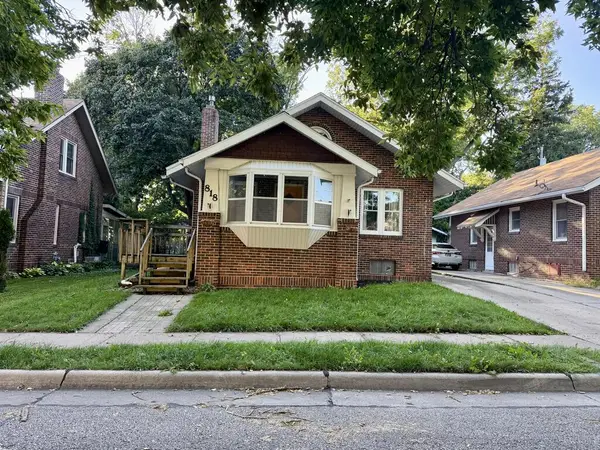 818 N 21st St, Fort Dodge, IA 50501
