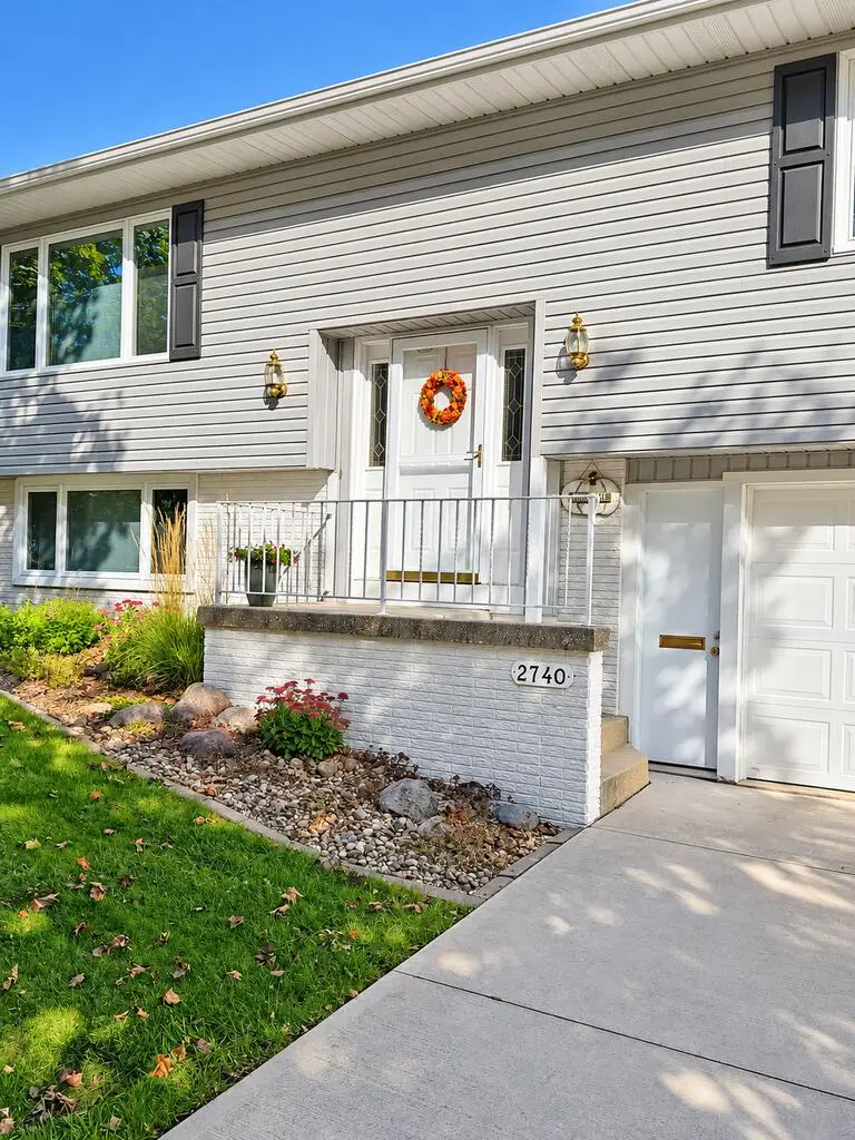 2740 22nd Avenue North, Fort Dodge, IA 50501 - #2