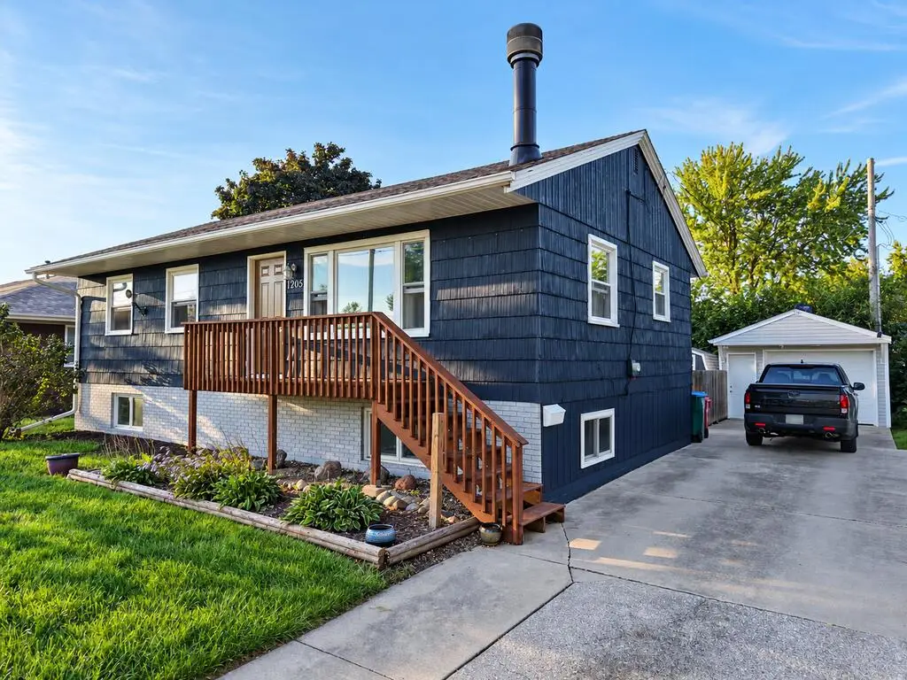 1205 Betsy Lane, Webster City, IA 50595 - #1