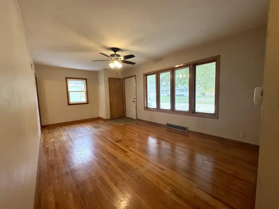 2635 15th Ave N, Fort Dodge, IA 50501 - #3
