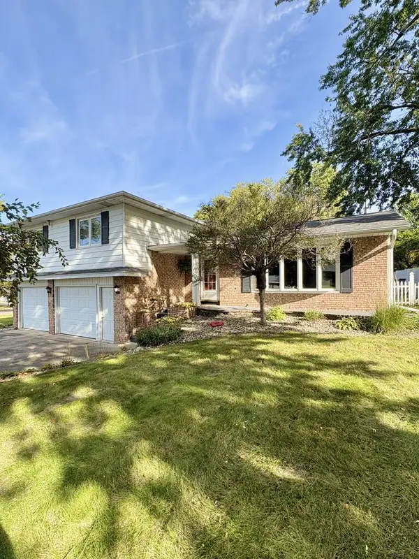 1057 North 31st Place, Fort Dodge, IA 50501