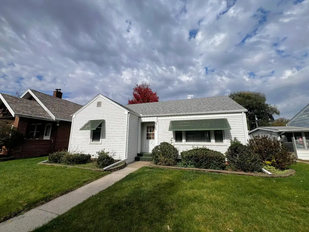 222 6th Ave N, Fort Dodge, IA 50501 - #1