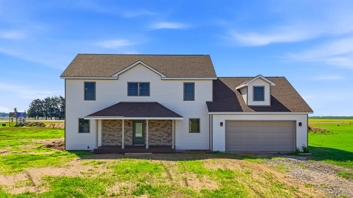 2144 Mary Anns Court, Muscatine, IA 52761 - #1