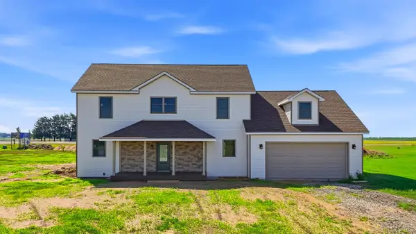 2144 Mary Anns Court, Muscatine, IA 52761