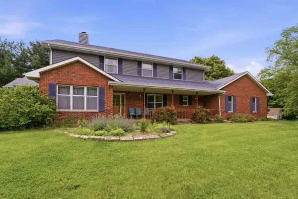 100 Eagle Watch, Muscatine, IA 52761