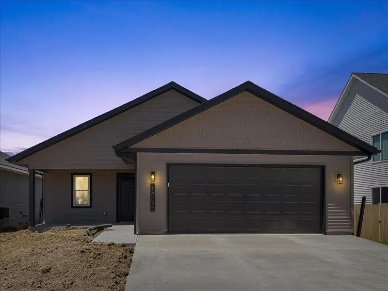 1415 Duncan Drive, Muscatine, IA 52761 - #1