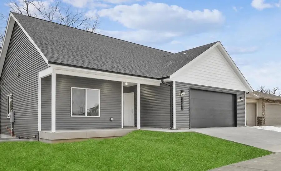 3112 Linden Lane, Muscatine, IA 52761 - #2