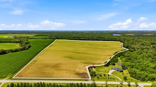 123.69 Acres Mol Moscow Road, Moscow, IA 52761