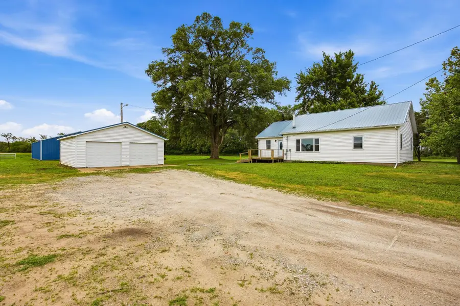 604 S Todds Ferry, Conesville, IA 52739 - #3