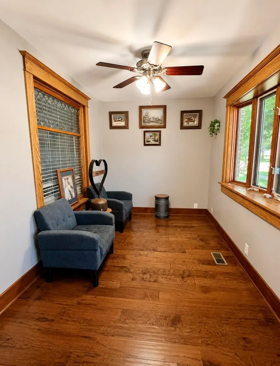 307 E South, Morrison, IL 61270 - #3