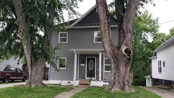 915 Newell, Muscatine, IA 52761