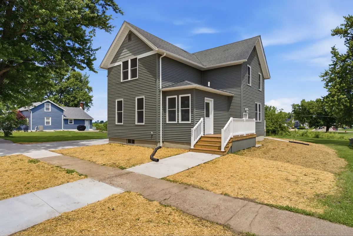 322 W Lincoln Street, Walcott, IA 52773 - #1