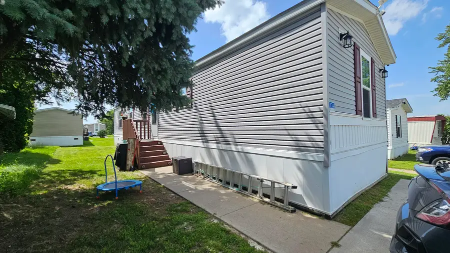 5112 N Fairmount Lot 124, Davenport, IA 52806 - #2
