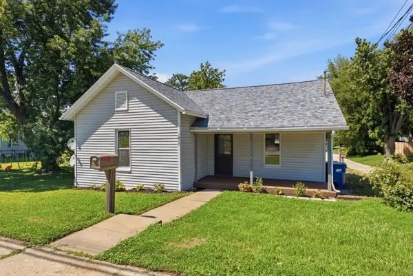 1803 Lucas, Muscatine, IA 52761