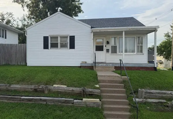 301 W 7th, Muscatine, IA 52761