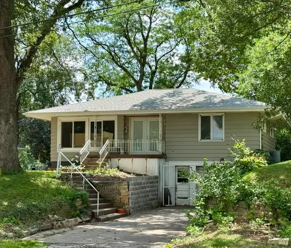 2014 Bidwell, Muscatine, IA 52761