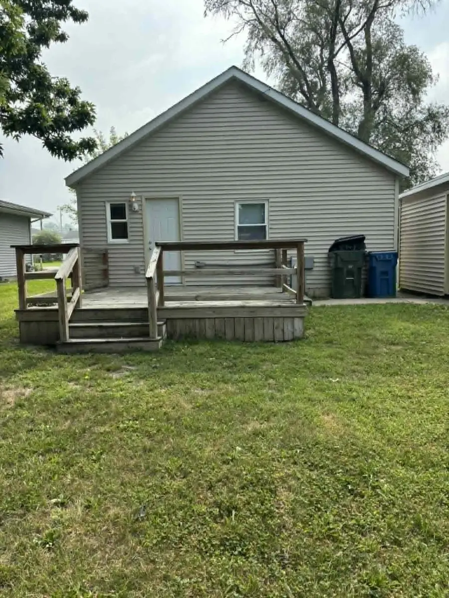 2114 Grand, Muscatine, IA 52761 - #3