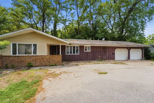 1108 W 8th, Muscatine, IA 52761