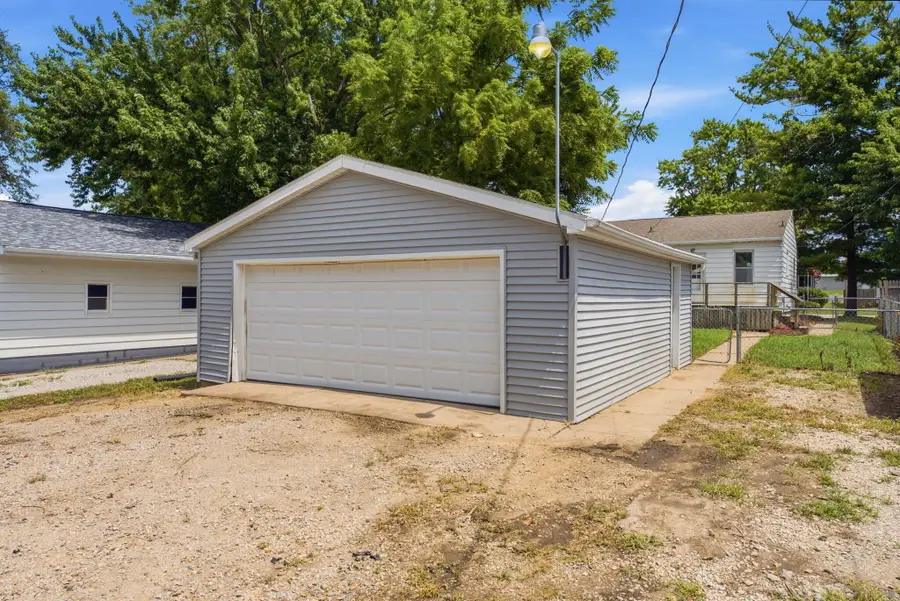 1404 Grand, Muscatine, IA 52761 - #2