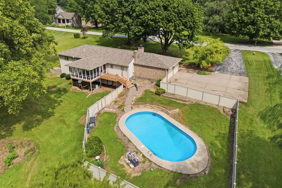 2806 Musquota, Muscatine, IA 52761 - #2