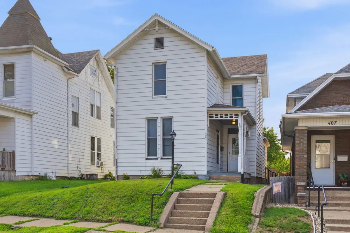409 W 4th St, Muscatine, IA 52761 - #1