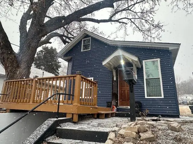 1811 New Hampshire St, Muscatine, IA 52761 - #1