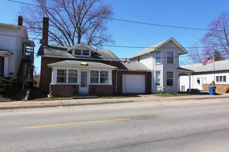 610-612 Mulberry, Muscatine, IA 52761 - #1